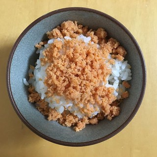 Ruốc cá hồi Maruha set 2 hũ (50gx2)