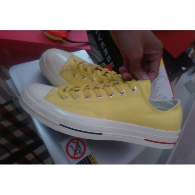 Giày converse 70s sample vải vàng size 42.5