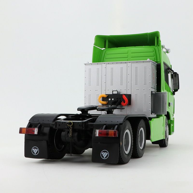 Xe tải Mô Hình đầu kéo Container Auman LNG hợp kim 1:24