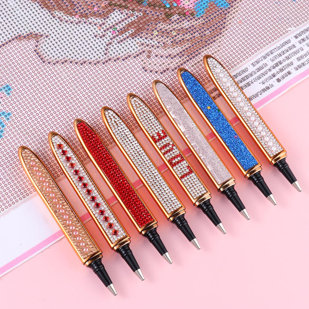 Phụ Kiện Bút Thêu Tranh Chữ Thập Tự Nhiên