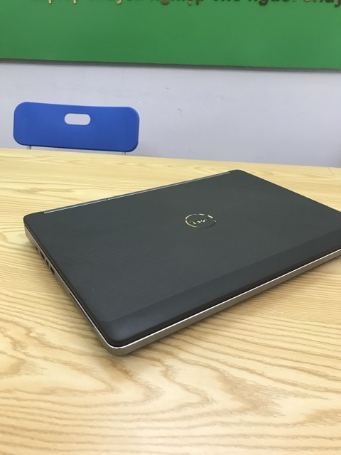 Dell Precisition 7510 i7-6920HQ 64GB SSD 512GB + 1TB m200m 15.6" FHD | BigBuy360 - bigbuy360.vn
