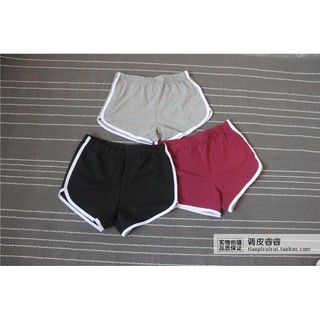 ......  quần đùi nữ hot hot