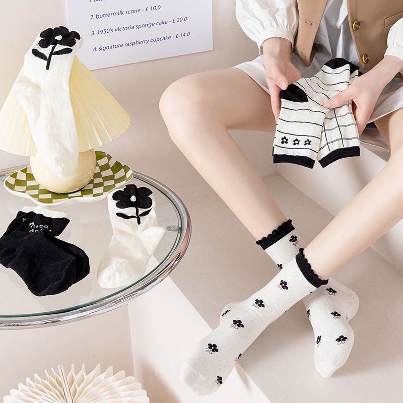 Tất vớ cổ cao chất liệu cotton co giãn bốn chiều, set tất vớ họa tiết dễ thương - Sope Shop