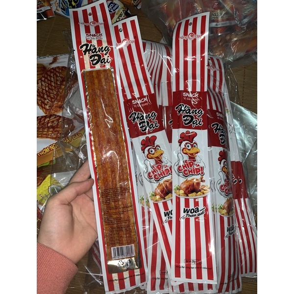 2 gói snack vịt gà quay hằng đại chip chip