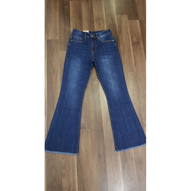 quần levis xuất xịn gấu tua rua