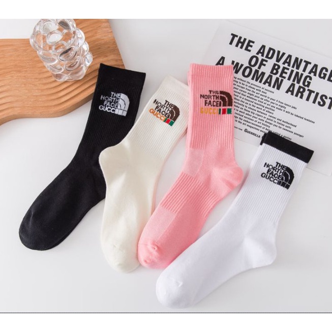 Vớ THE NORTH FACE cao cổ Nam Nữ phong cách thể thao, trẻ trung, năng động.