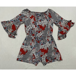 Jumpsuit đùi vải thun ladong họa tiết hoa nổi EST.1946 - Thanh lý vnxk