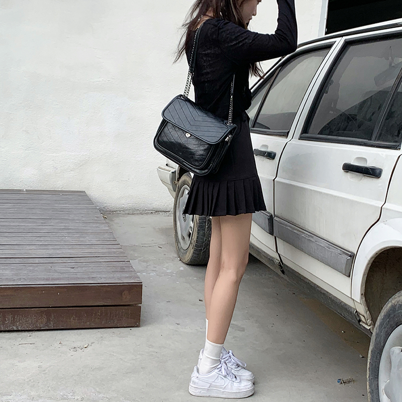 Chân Váy Chữ A Eo Cao Phối Xếp Li Phong Cách Hàn Quốc Thời Trang | BigBuy360 - bigbuy360.vn