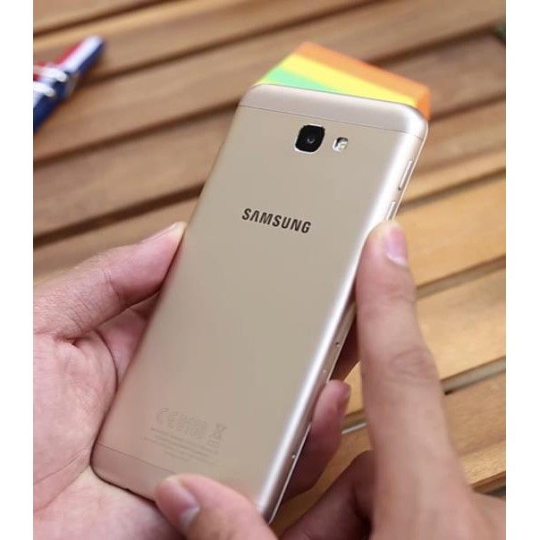 Điện Thoại Samsung Galaxy J5 Prime