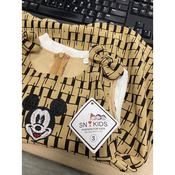 Váy nhung micky đeo nơ kèm áo cotton 4 chiều cho bé 1-5 tuổi