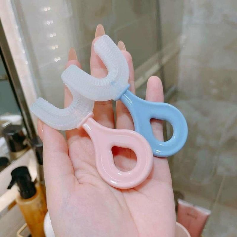 Bàn Chải Đáng Răng Chữ U Cho Bé Chất Liệu Silicon An Toàn Cho Bé