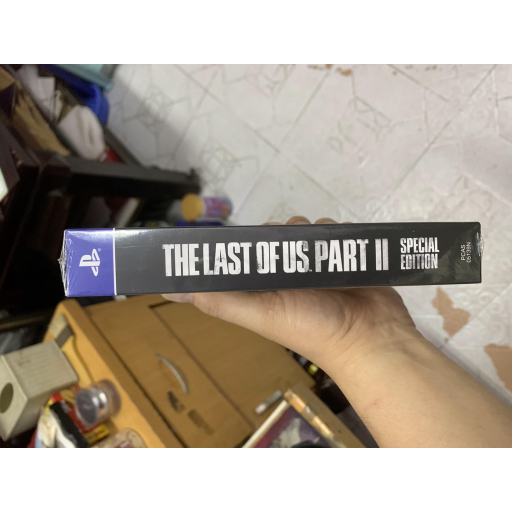 Đĩa Game PS4 The Last of Us Part II Special Edition Steelbook Edition