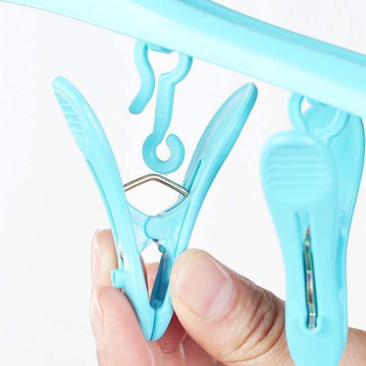 Móc phơi quần áo kèm 8 móc kẹp tất đồ sơ sinh cho bé đa năng tongkhogiaxuonghn