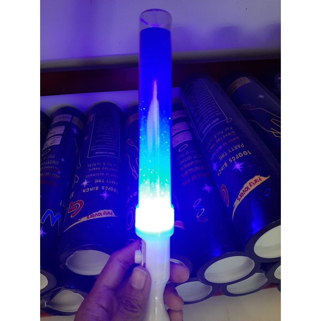 Đèn led cổ vũ cầm tay