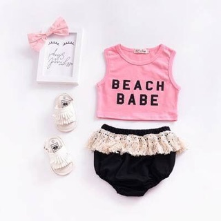 Bikini beach babe