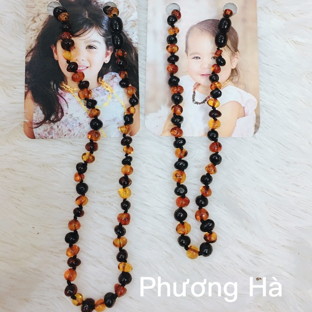Vòng hổ phách nâu đen