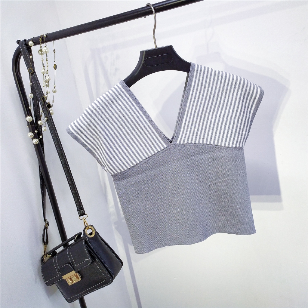 Áo dệt kim nữ không tay cổ chữ V hở lưng kẻ sọc gợi cảm | BigBuy360 - bigbuy360.vn