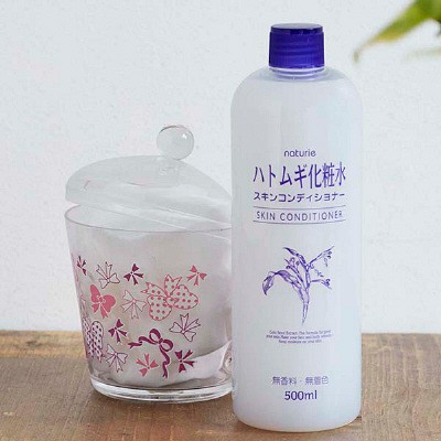 Nước Hoa Hồng Dưỡng Ẩm Da Hạt Ý Dĩ ( Gạo ) Naturie 500ml