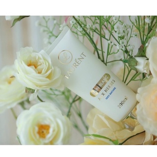 Tắm trắng thảo dược laurent.