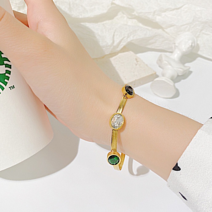 Lắc Tay Nữ Sợi Mì To Ngọc Lục Bảo Nhân Tạo Titan Ko Đen TT 4434