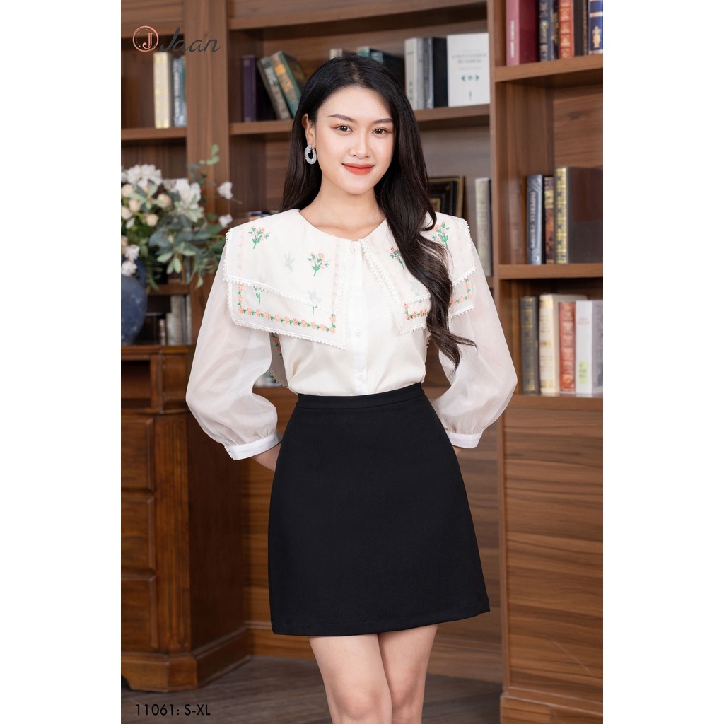 Sơ mi Dài tay cổ tròn thêu hoa-11061