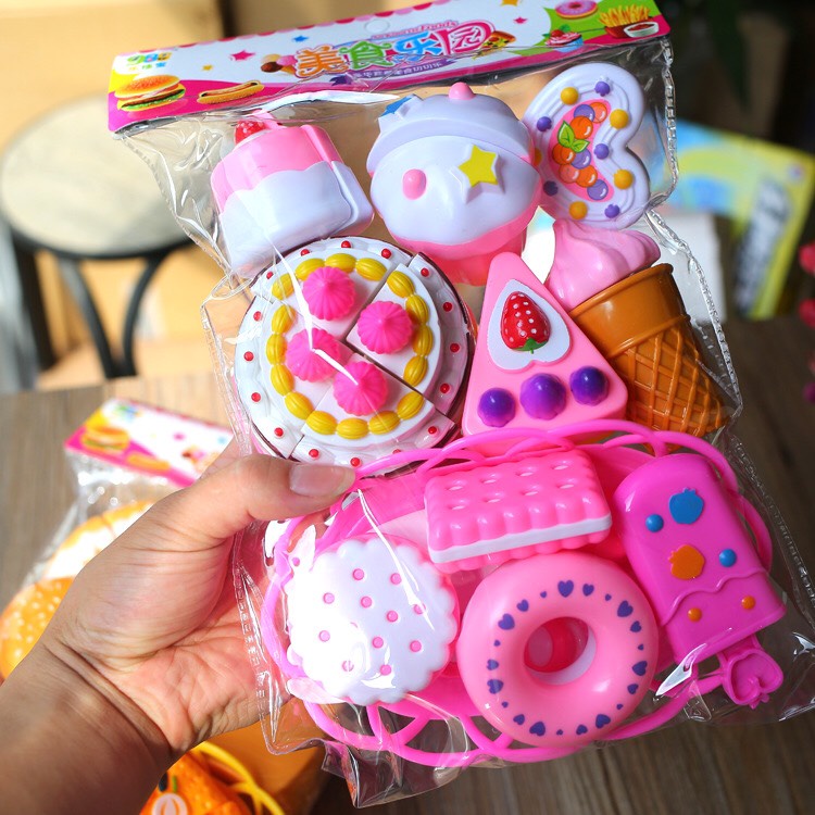 Đồ chơi cắt bánh 10-11 chi tiết