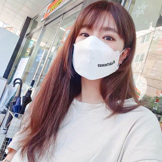 Khẩu trang KF94 thời trang Essential, Drew, Peaceminusone, Stussy