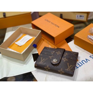 ví lv mini cầm tay