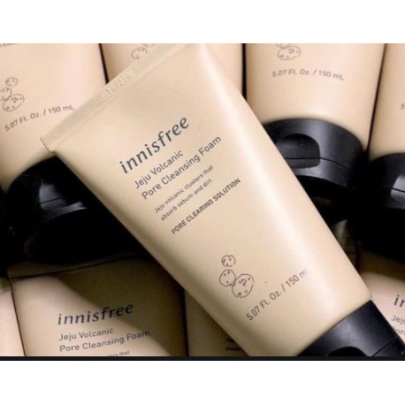 Sữa rửa mặt Innisfree tro núi lửa Jeju Volcanic Pore Cleansing Foam