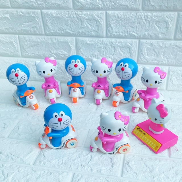 Xe đồ chơi không dùng pin Hello Kitty Doremon Doraemon