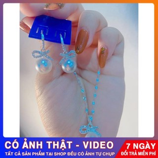 Bộ trang sức bạc gồm dây chuyền và bông tai bạc