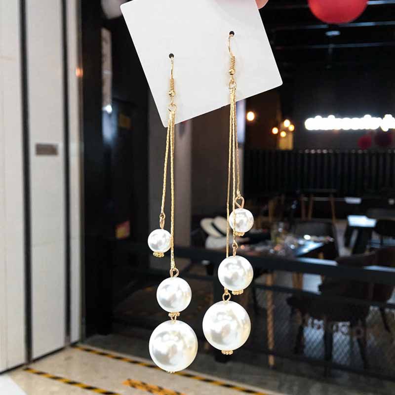 Bông tai tròn dáng dài tua rua thả hạt phong cách thanh lịch