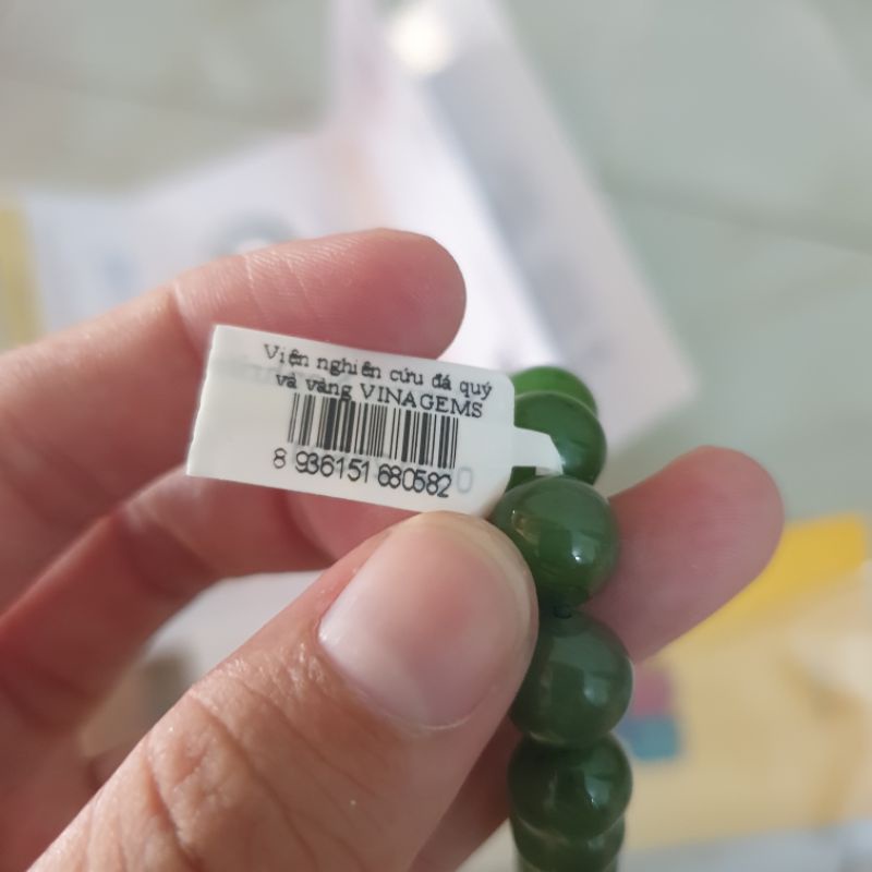 Vòng tay đá ngoc bich