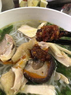 Ớt chưng chân nấm Đông cô