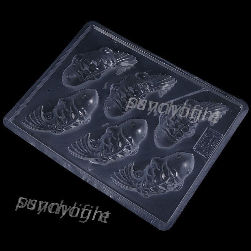 Khuôn Nhựa Làm Bánh Hình Cá Koi