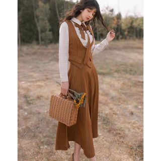 [ORDER+ẢNH THẬT] Set 3 món kẻ nâu Vintage gồm Áo sơ mi + Áo vest + Chân váy xòe kẻ nâu dáng dài Ulzzang siêu xinh