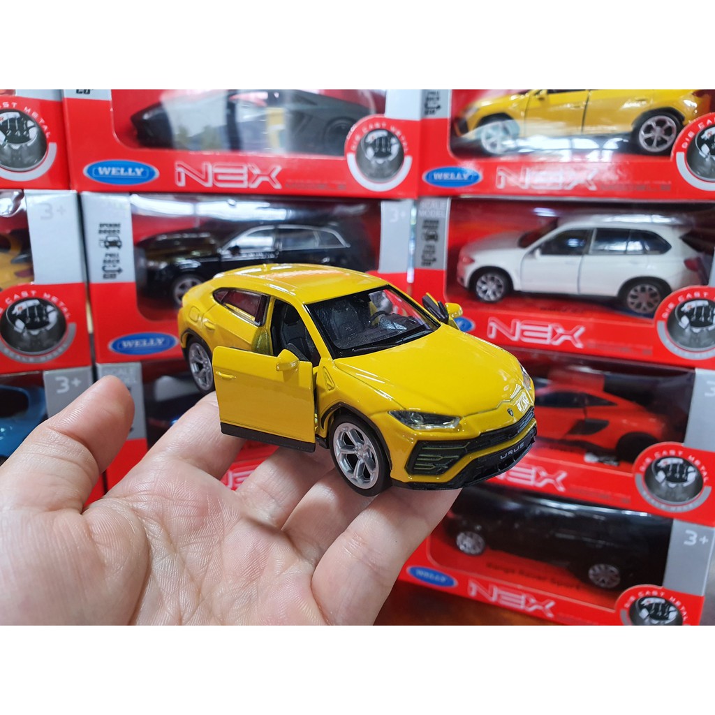 Xe Mô Hình Lamborghini Urus 1:34 Welly ( Vàng )