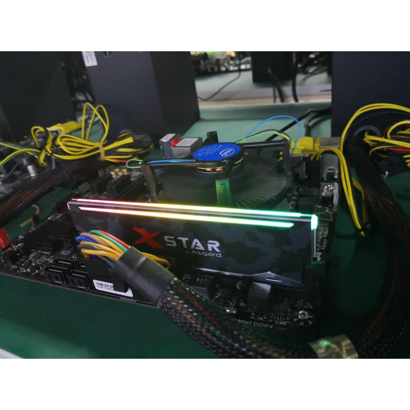 Ram PC DDR4 8GB BUS 3000MHZ XSTAR có led RGB bảo hành chính hãng 36 tháng