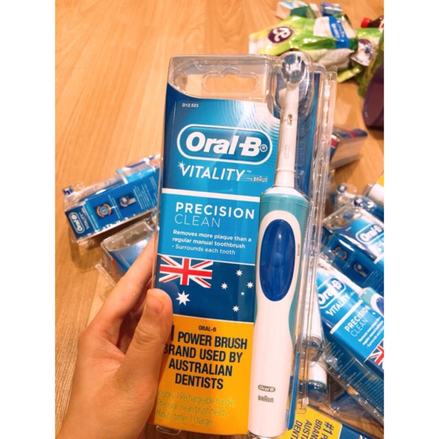 Bàn chải điện Oral-B Úc người lớn, trẻ em