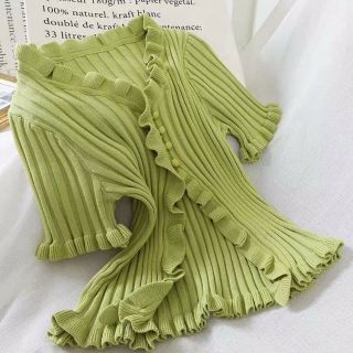 Áo croptop phối bèo chất thun len tăm