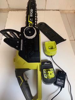 Cưa xích ryobi 18v brushless