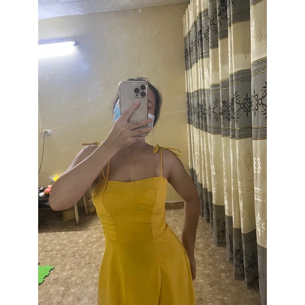 Đầm nữ 2 dây xẻ tà đi chơi đi biển KT2D