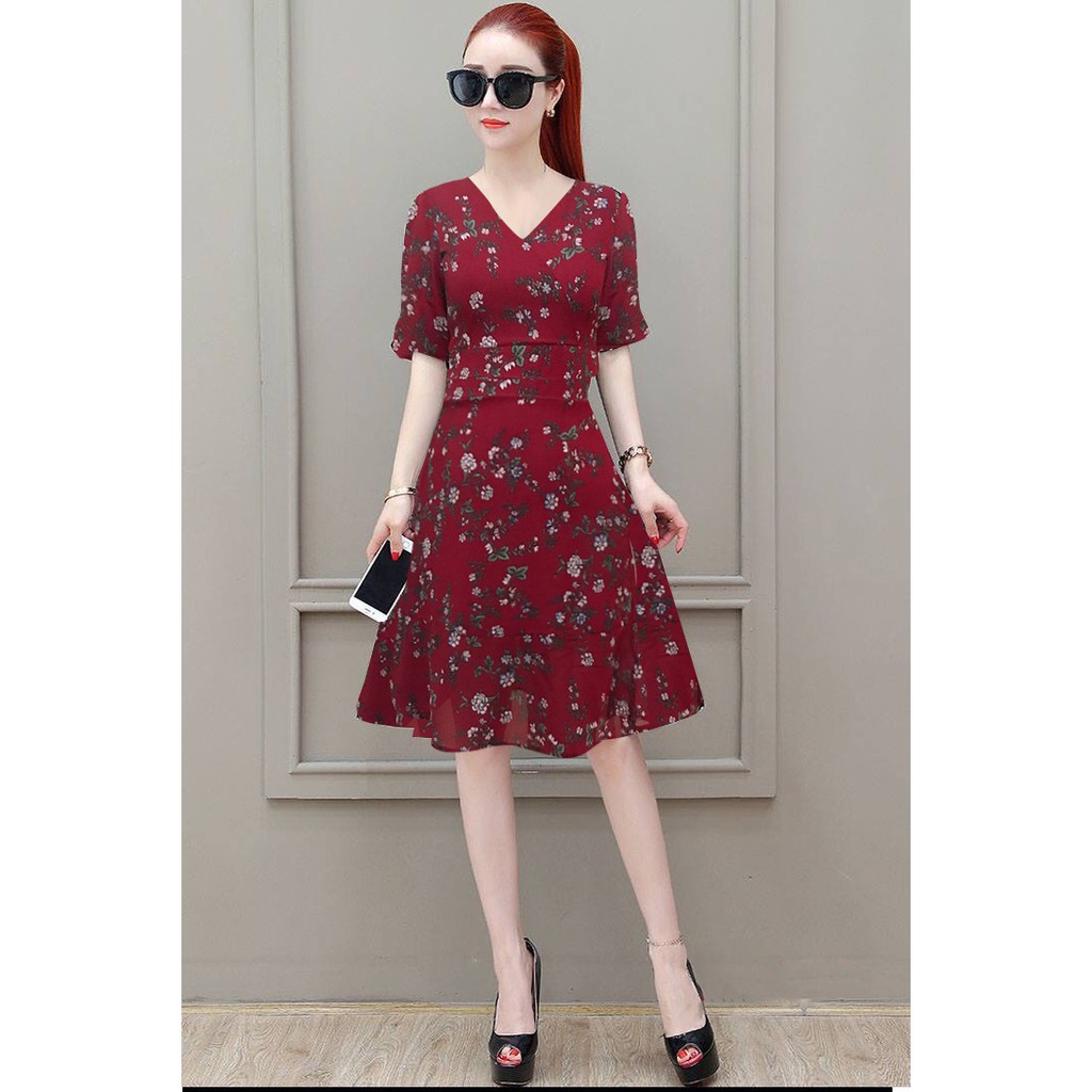 ĐẦM XÒE CỔ V IN HOA NHÍ