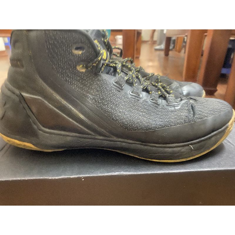 Giày Nam Under Armour Curry 3 Màu vàng đen