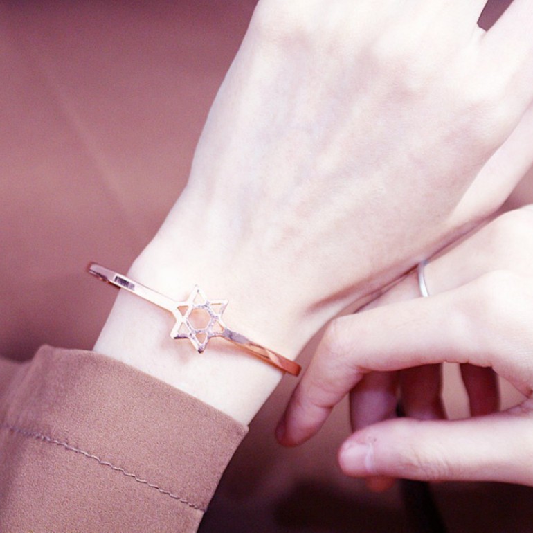 Vòng tay thời trang V45