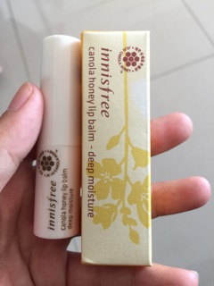 SON DƯỠNG MÔI MỀM MÔI SỈ 50K