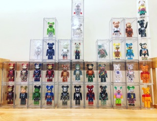 Hộp trưng bày bearbrick 100%