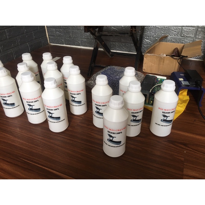 Dầu máy chạy bộ  Treadmill Oil nhập khẩu theo máy chuyên dụng cho máy chạy chuyên nghiệp phòng gym