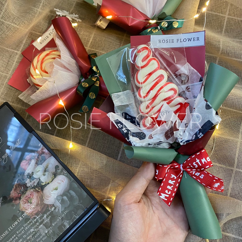 Quà tặng sinh nhật/ giáng sinh/ quà noel/ quà tặng valentine - Bó hoa sáp 9 bông, hoa kẹo mini ăn được