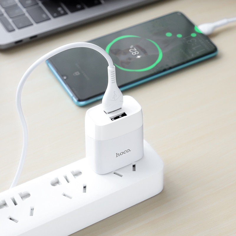 Cốc sạc 2 cổng và Bộ cốc cáp sạc Hoco C73 Glorious 2.4A - chân Lightning / Micro-USB / Type-C (Trắng)